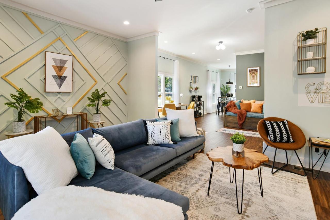 Sun Lit Modern Home With Good Vibes And Lots Of Coffee - Designedbydom Atlanta Esterno foto