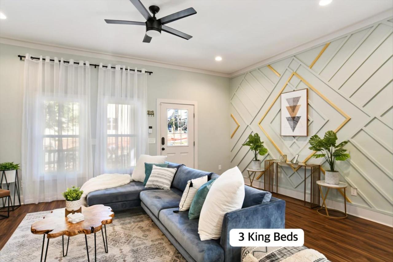 Sun Lit Modern Home With Good Vibes And Lots Of Coffee - Designedbydom Atlanta Esterno foto